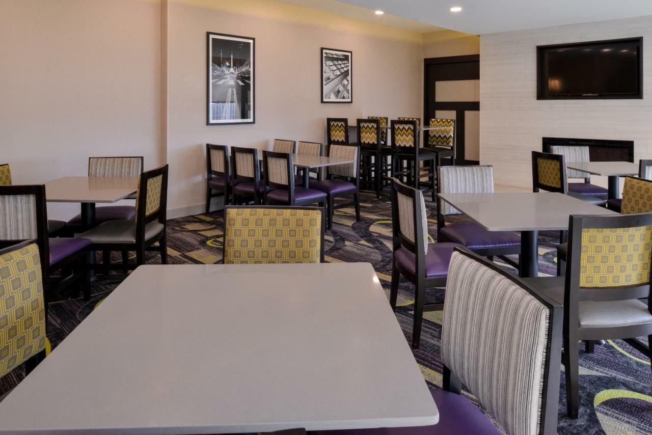 La Quinta By Wyndham Indianapolis South Hotel Buitenkant foto