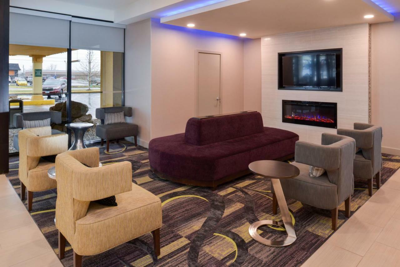 La Quinta By Wyndham Indianapolis South Hotel Buitenkant foto